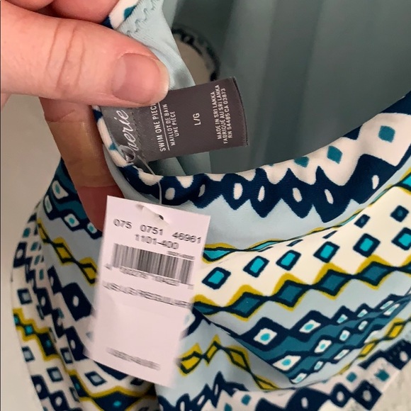 NWT Aerie One Piece Swimsuit - Picture 4 of 4